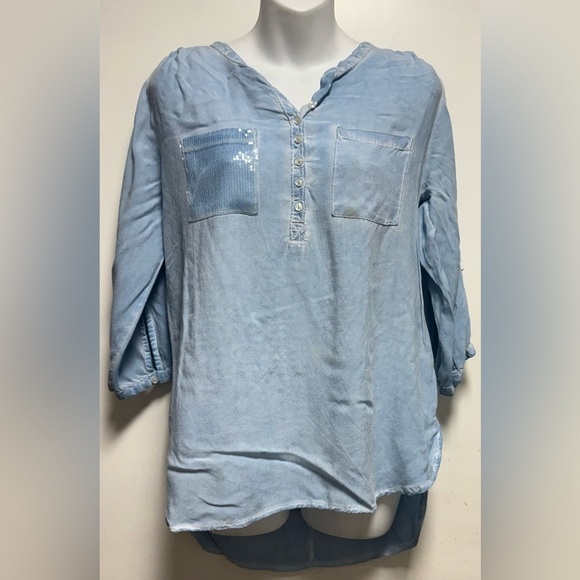 Tops - Women's Light Blue Button Down Shirt